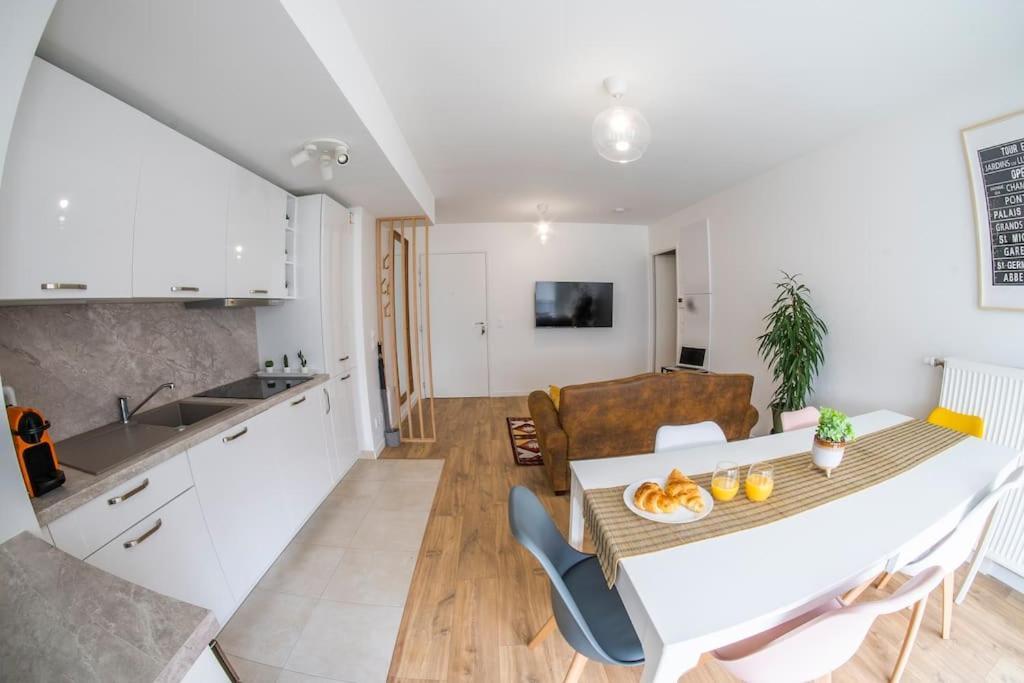 Paris & Disneyland - 2Min From Train Station - Free Private Parking Villiers-sur-Marne Exterior photo